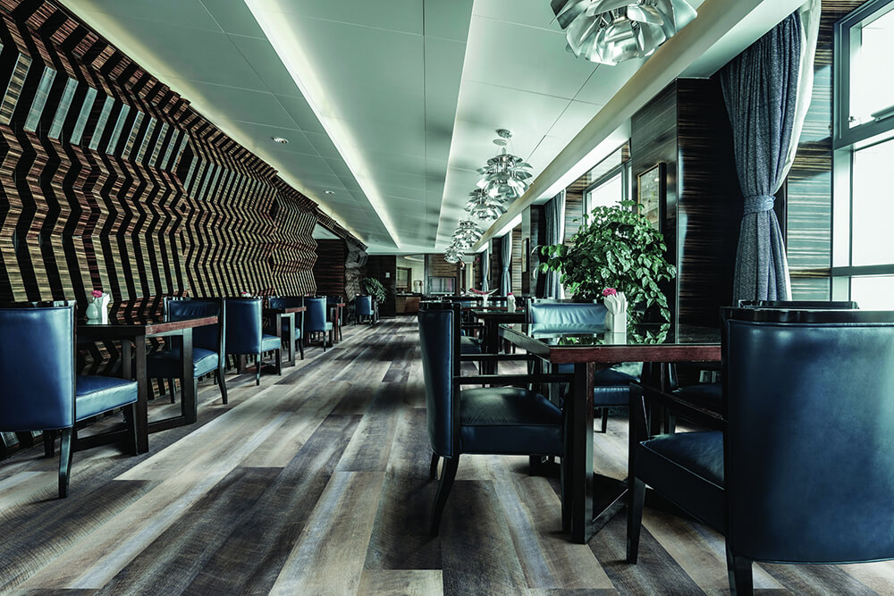 ambientada_corporativo_restaurantes-cantinas-e-cafeterias_LVT_colecao-design_0_24036107_apia_1618932080_3000x2000